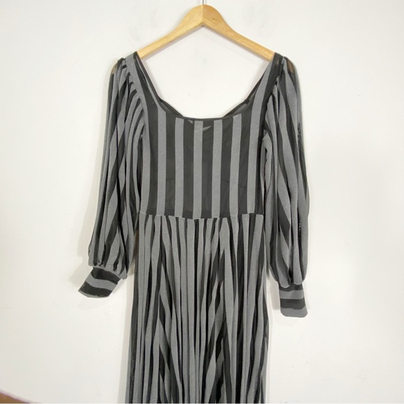 FOXBLOOD Victoria Striped Mesh Gown - Picture 8 of 9